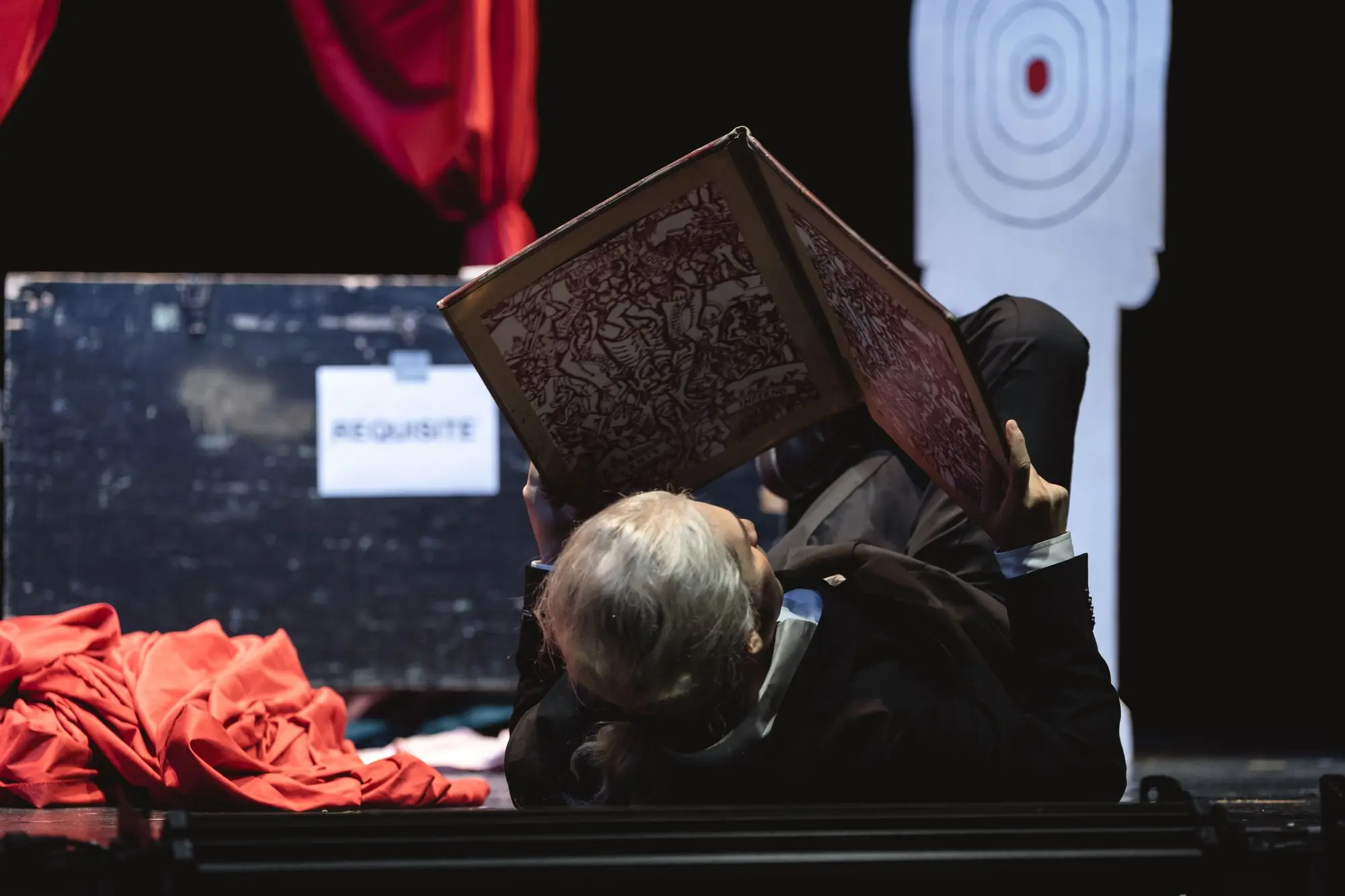 Baritone Biran Özgür Sariyer as Ser Matteo del Sarto in Arlecchino, HMT Leipzig