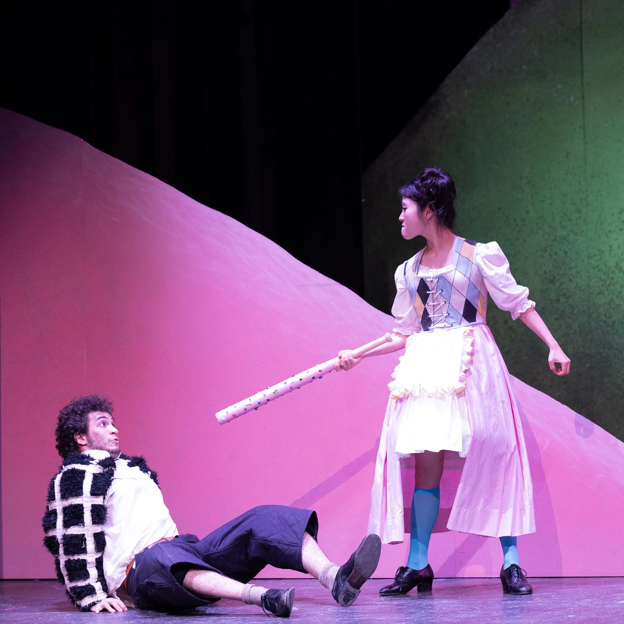 Baritone Biran Özgür Sariyer as Sancio in Don Chisciotte della Mancia