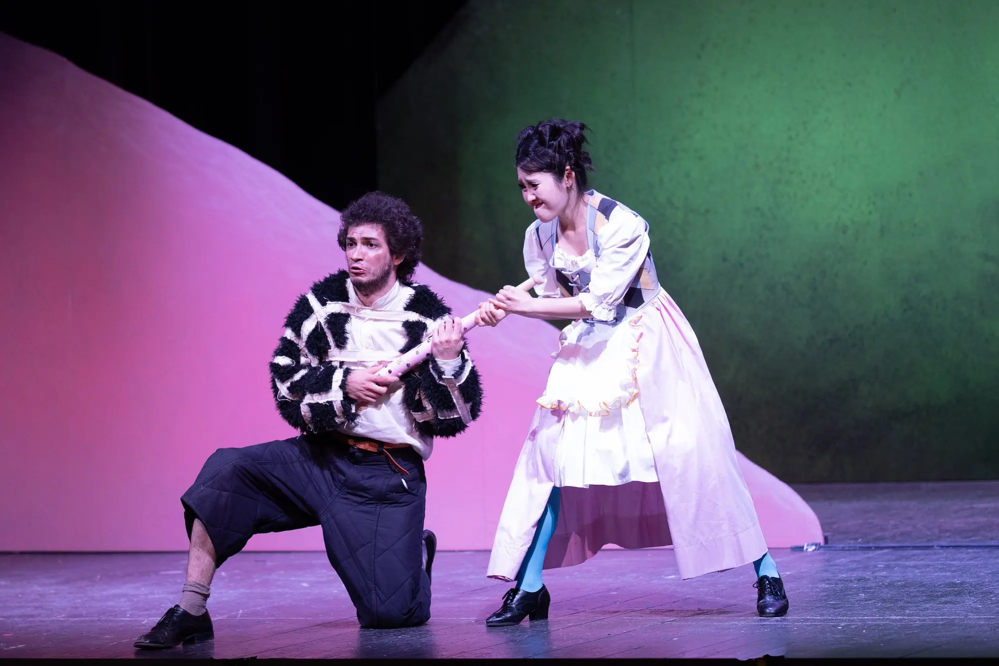 Baritone Biran Özgür Sariyer as Sancio in Don Chisciotte della Mancia