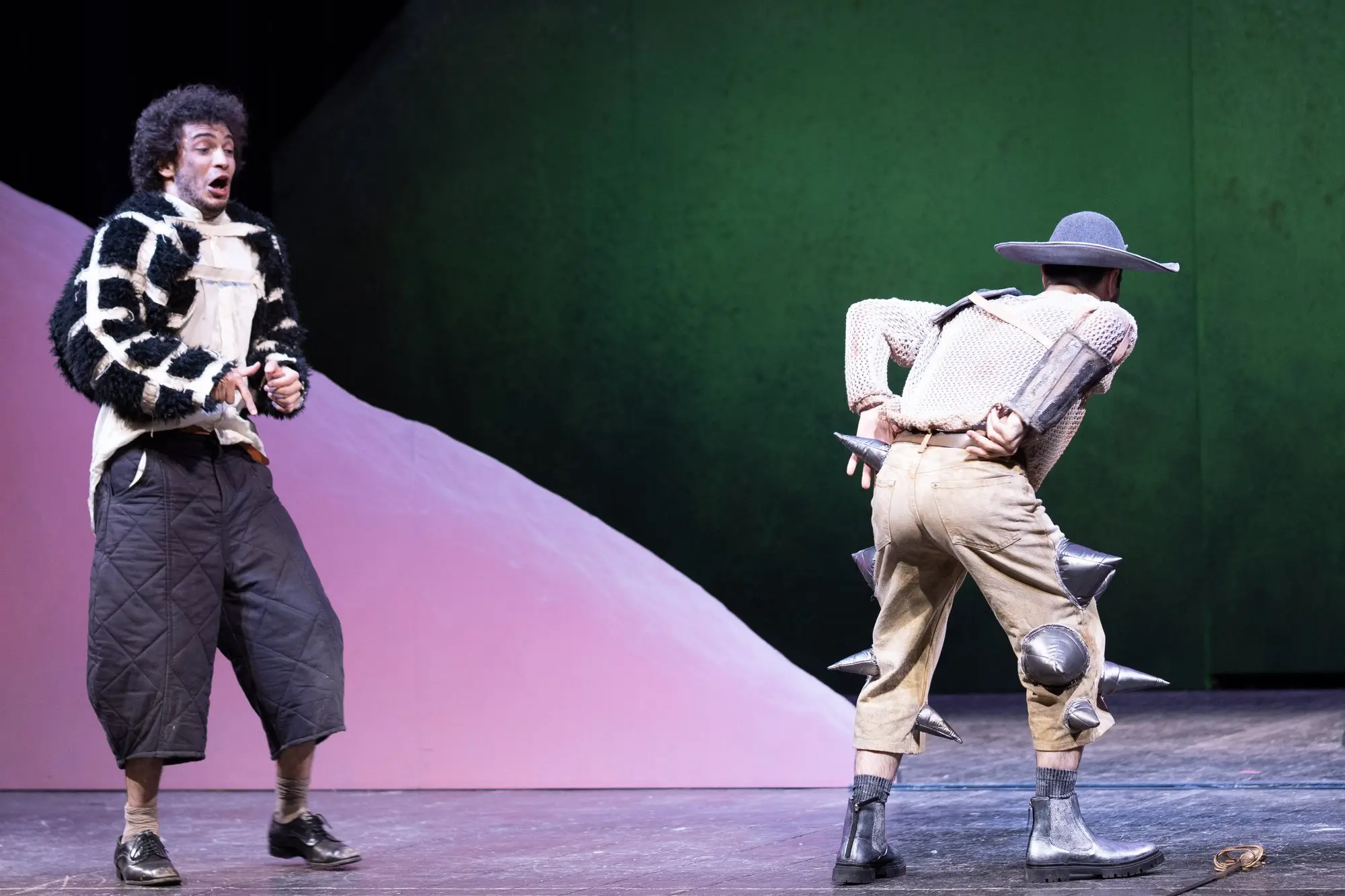 Baritone Biran Özgür Sariyer as Sancio in Don Chisciotte della Mancia
